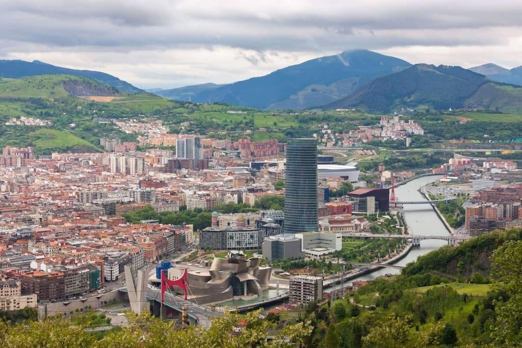 La Casita Verde. Metro Cerca Del Casco Viejo Bilbao Exteriér fotografie